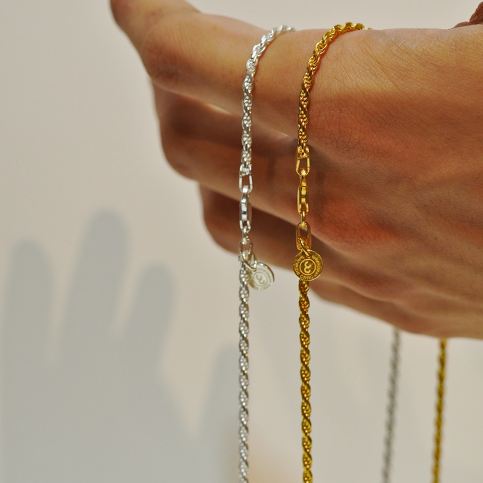 CAREERING(キャリアリング)＞新型ネックレス入荷 / スタッフブログ