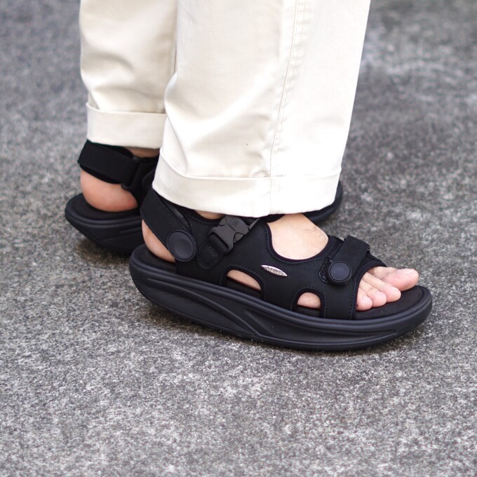 最終値下げ！【超美品】24㎝ MBT KISUMU Classic サンダル 楽天市場