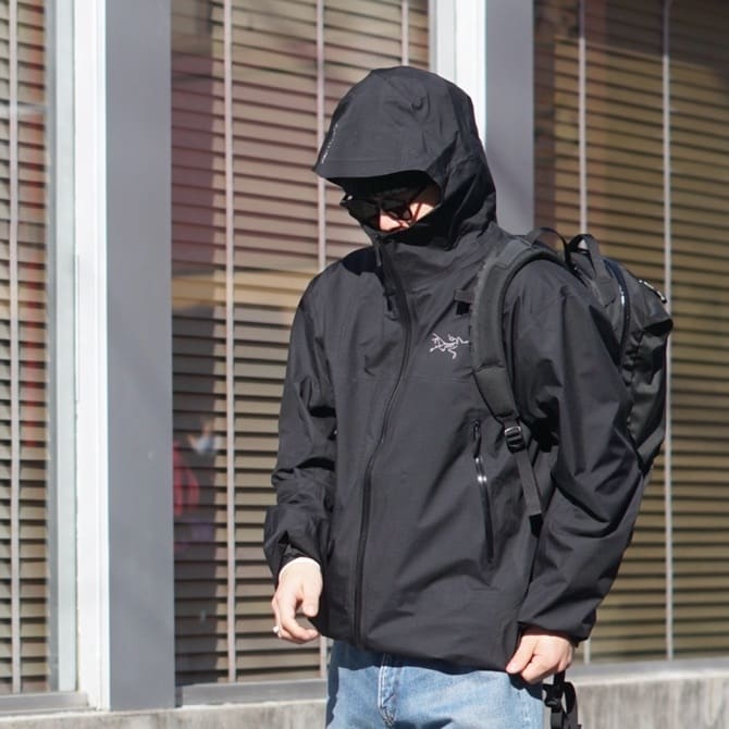 ARC'TERYX】定番シェルジャケットがついに入荷！ / スタッフブログ