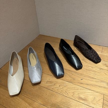 Vカット レオパード フラットシューズ