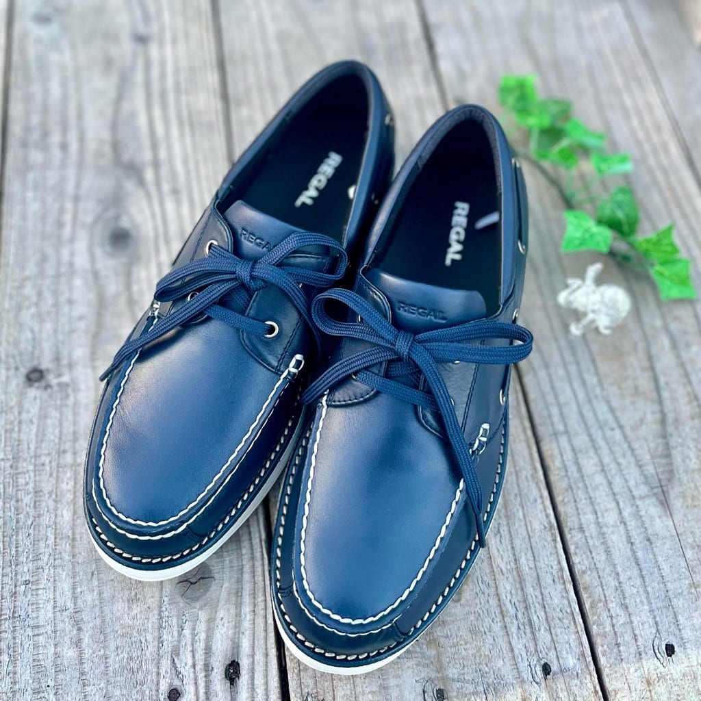 デッキシューズの季節です | 靴のリーガルコーポレーション公式