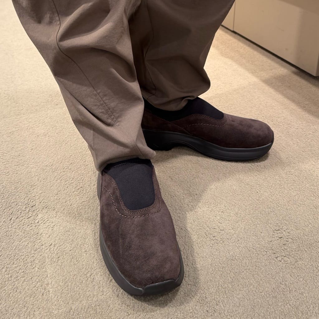 楽に履けて、即フィット！【新作スリッポン】 | 靴のリーガル