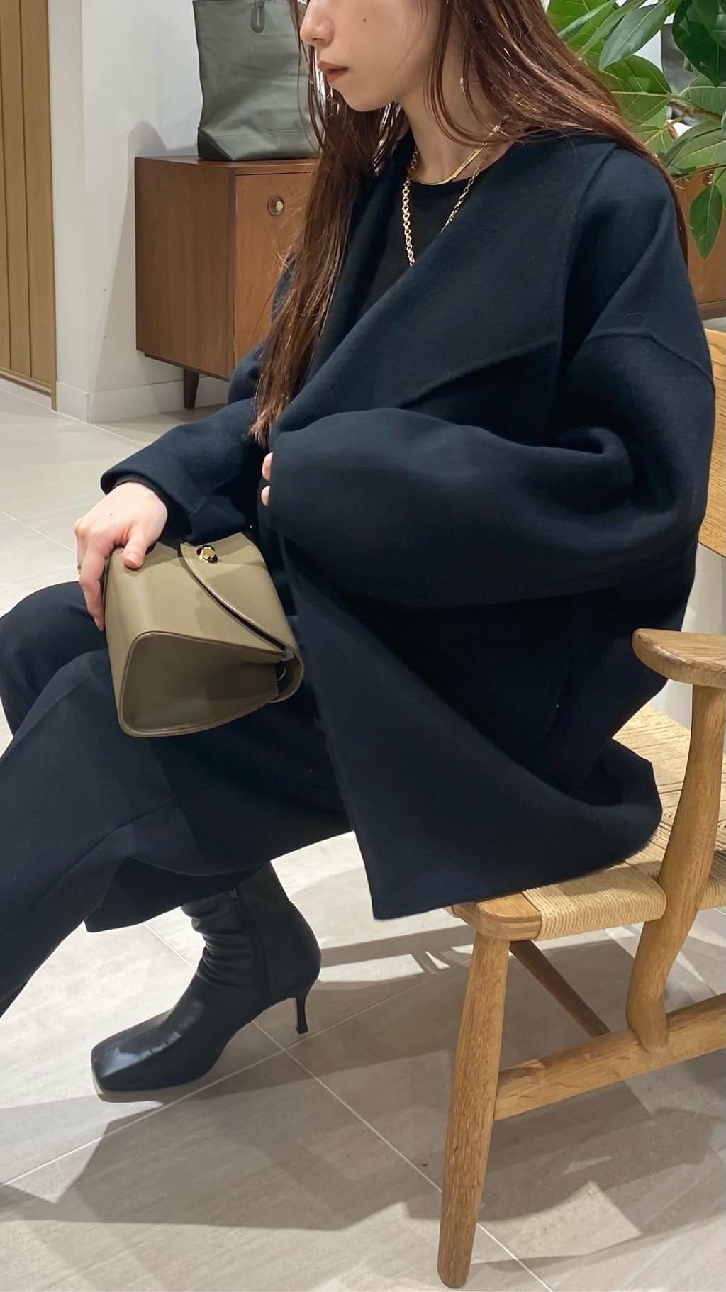 軽い着心地が魅力のリバーショートコート - GALLARDAGALANTE(ガリャル