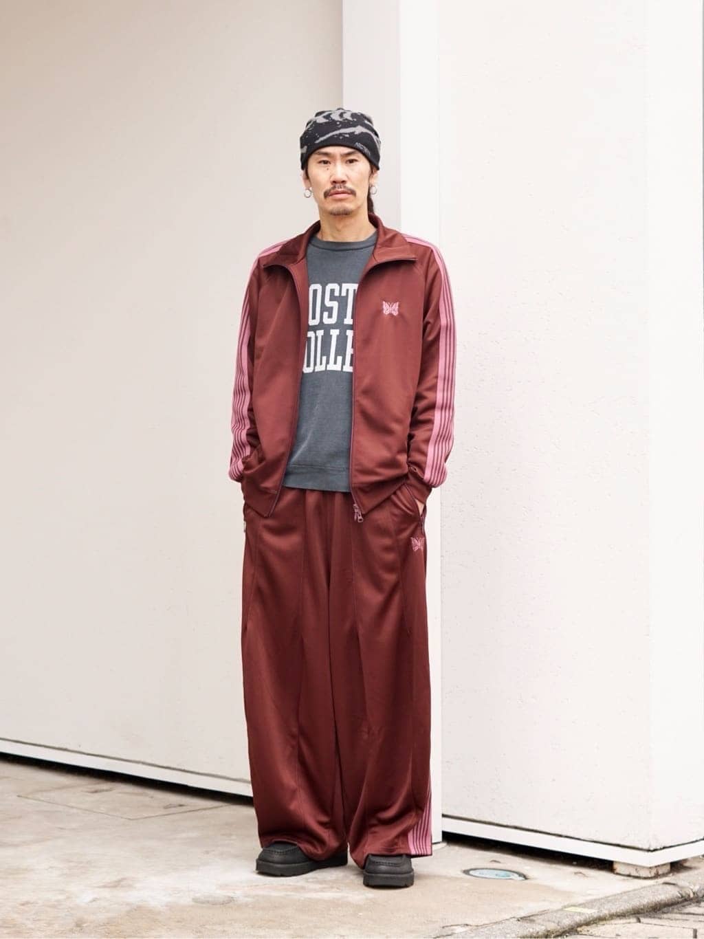 NEEDLESの代表作！トラックジャケット＆パンツでセットアップ