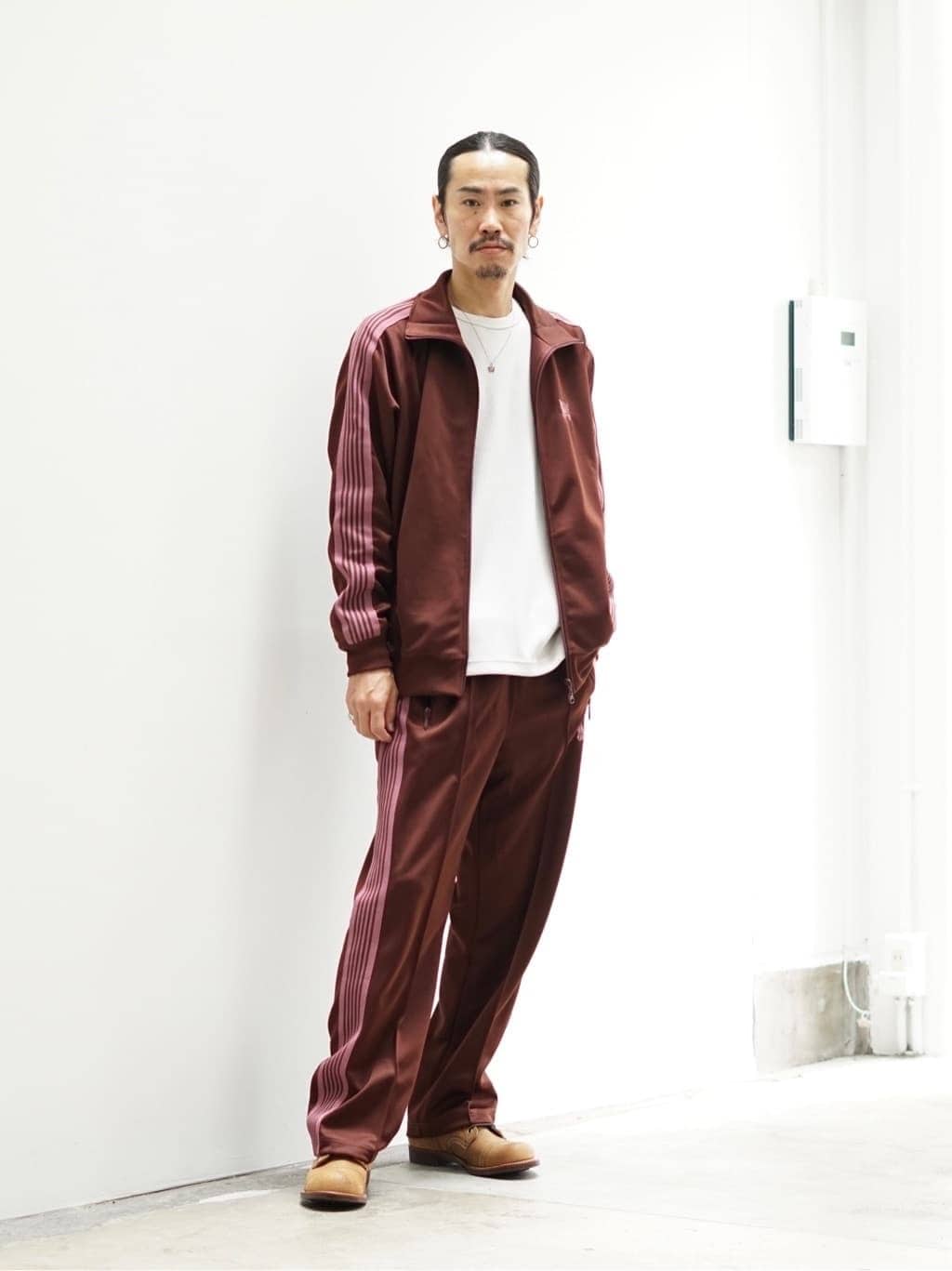 NEEDLESの代表作！トラックジャケット＆パンツでセットアップ