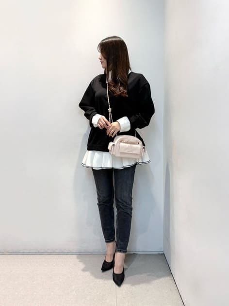 Duo ドゥオ キルトクロスボディーバッグ - ソフトピンク | CHARLES