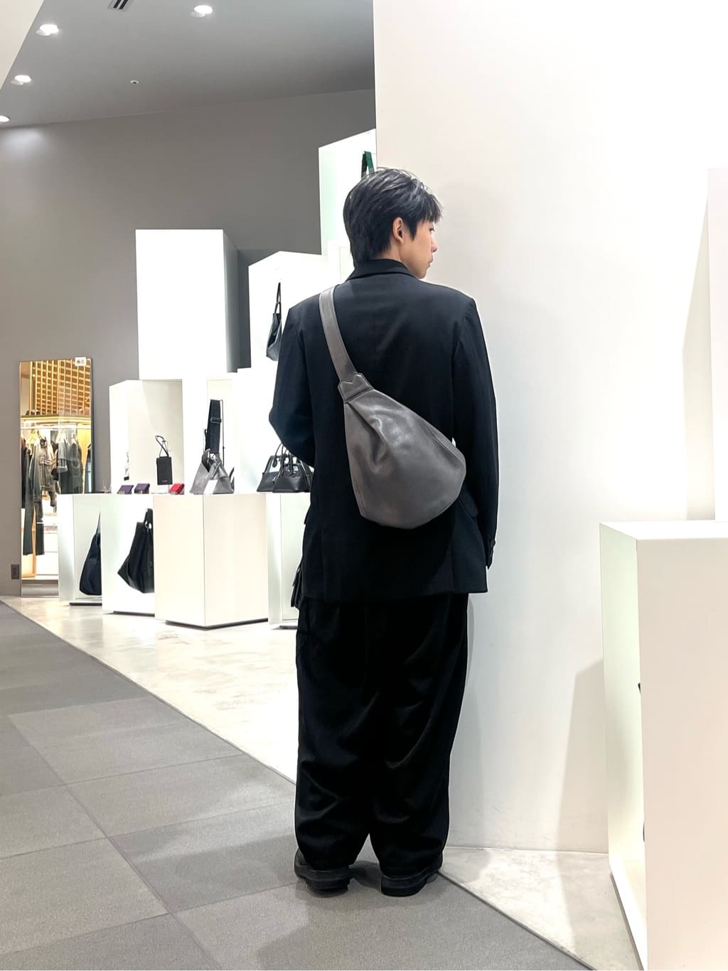 STAFF STYLING｜THE SHOP YOHJI YAMAMOTO