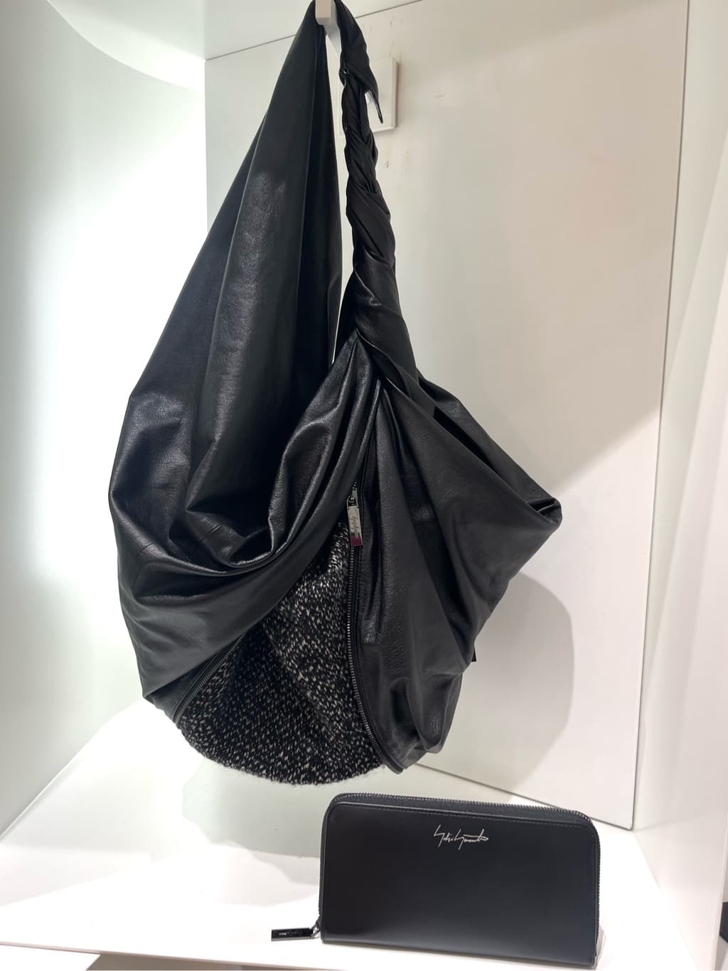 STAFF STYLING｜THE SHOP YOHJI YAMAMOTO