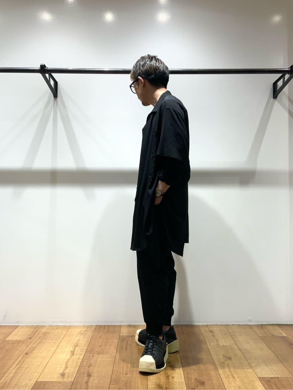 STAFF STYLING｜THE SHOP YOHJI YAMAMOTO