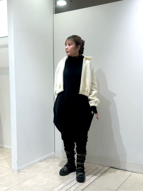 STANDARD W/WASHABLE PLAIN STITCH MONKEY SWEATER(S Black): LIMI feu