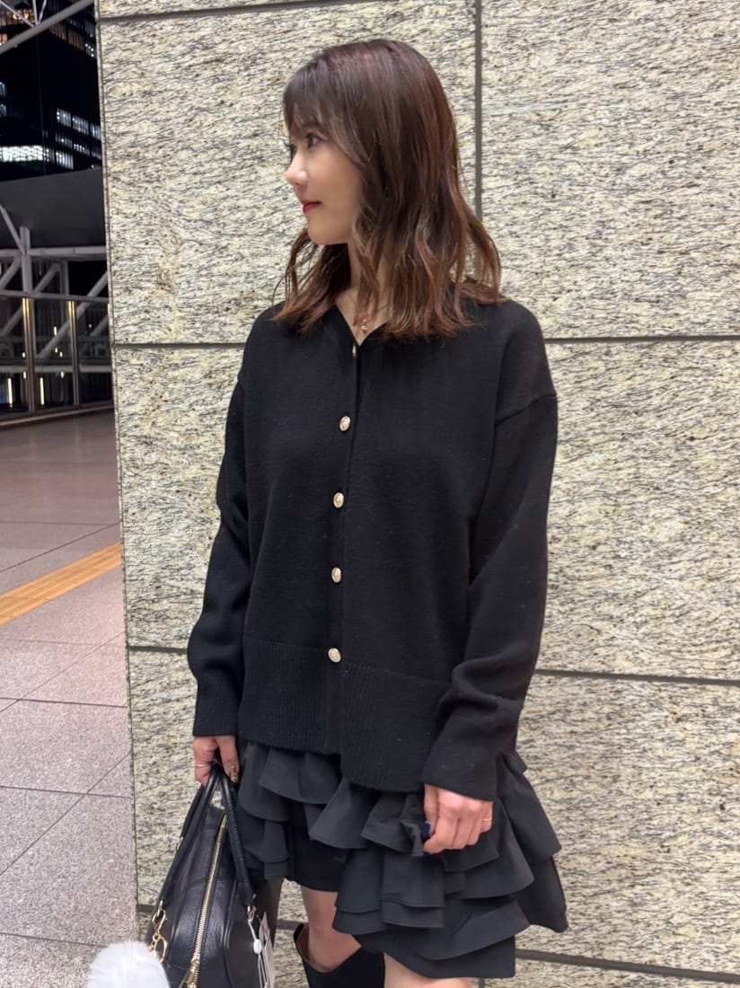 スタッフコーディネート】〈美香さんコラボ〉カーデ×ペプラムワンピSET