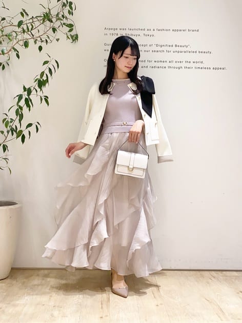 スタッフコーディネート】ネックリボンミニニットワンピース｜mio