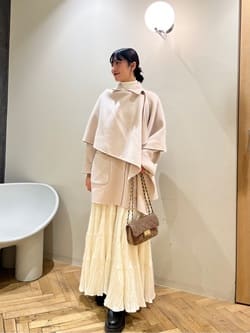 新品】カデュネ ストール付きリバーコートオフ白Sサイズ 新品