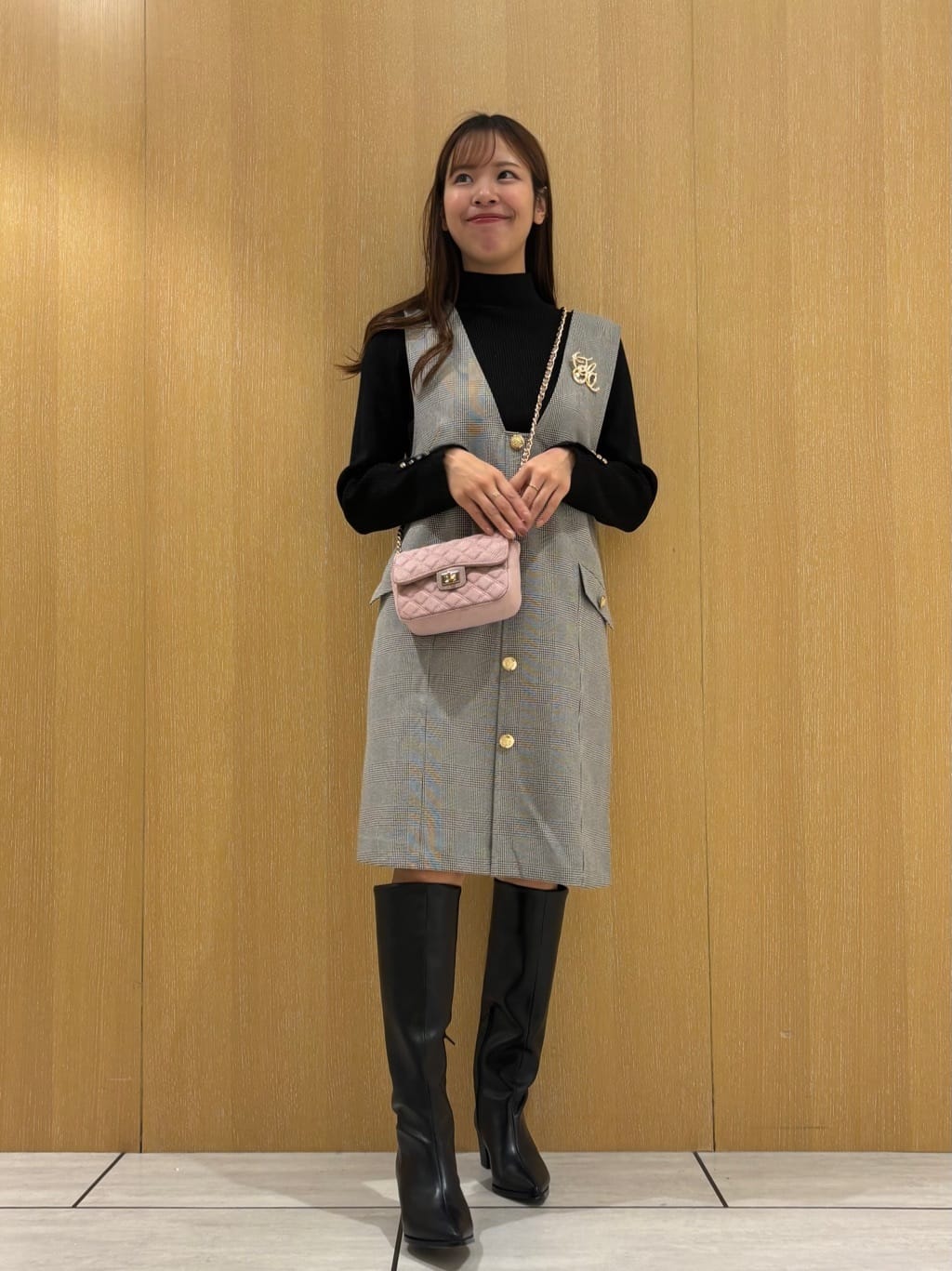 スタッフコーディネート】フロント釦ミニジャンスカ｜ai｜JUSGLITTY