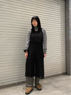 MOHI＞スエード ビッグベルト ボストンサンダル