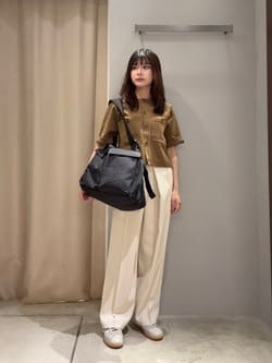 フロントタック ワイドパンツ