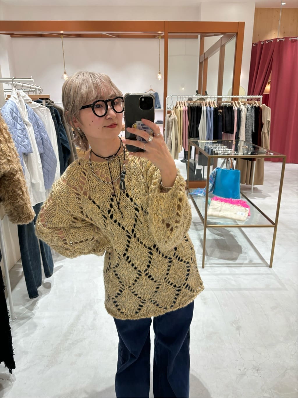 mystic(ミスティック)西宮ガーデンズ店の蔀亜佐美のスタッフ