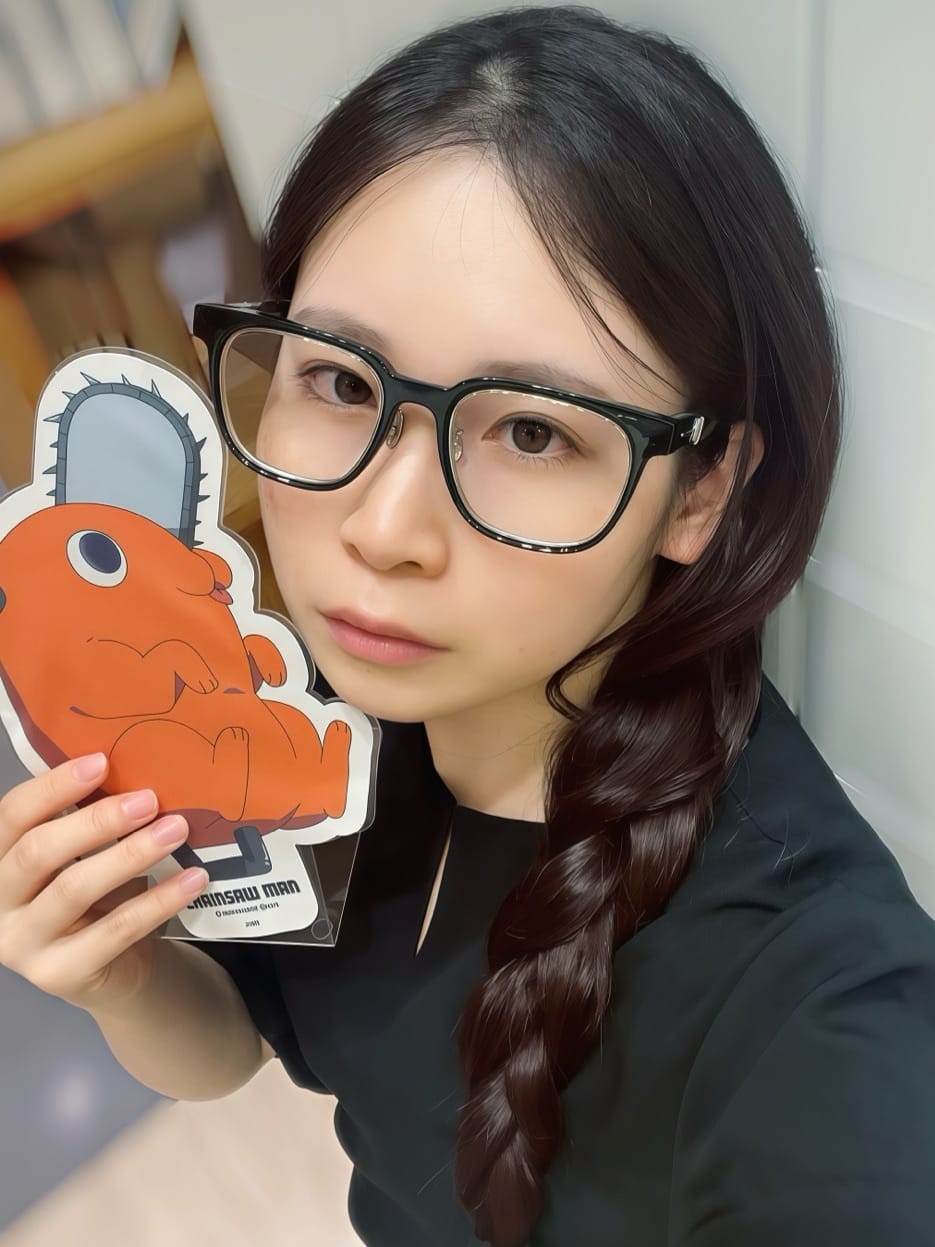 MariのJINS×チェンソーマン マキマモデルのコーディネート詳細（MRF