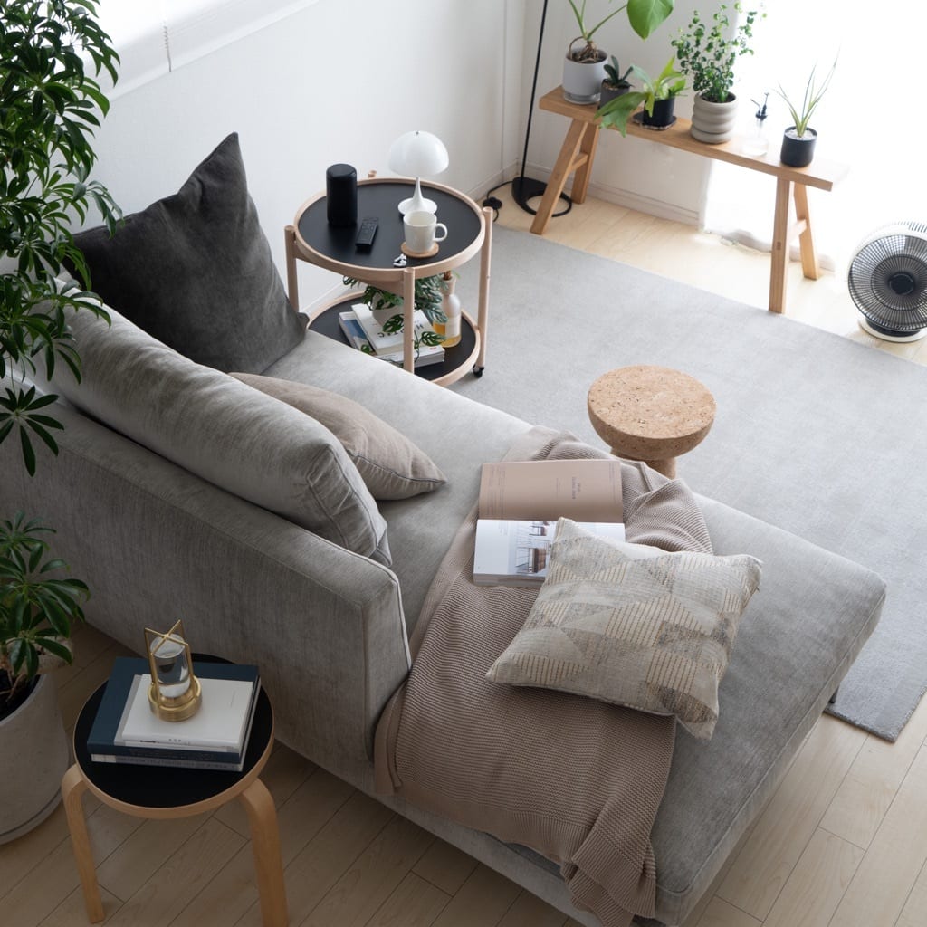 余白をたのしむ🫧 ショートバックソフのスタイリング