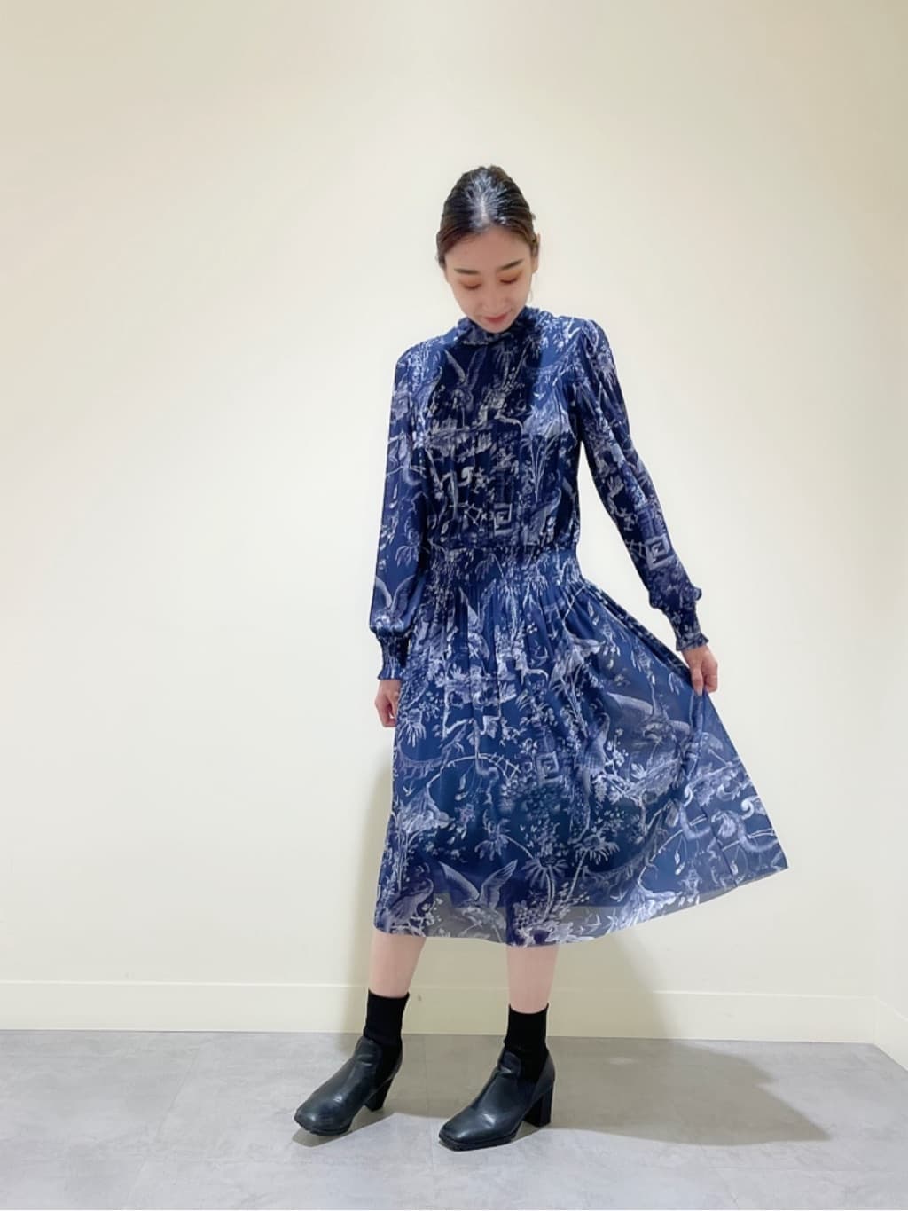 VIVIENNE TAM（ヴィヴィアンタム）公式オンラインストア