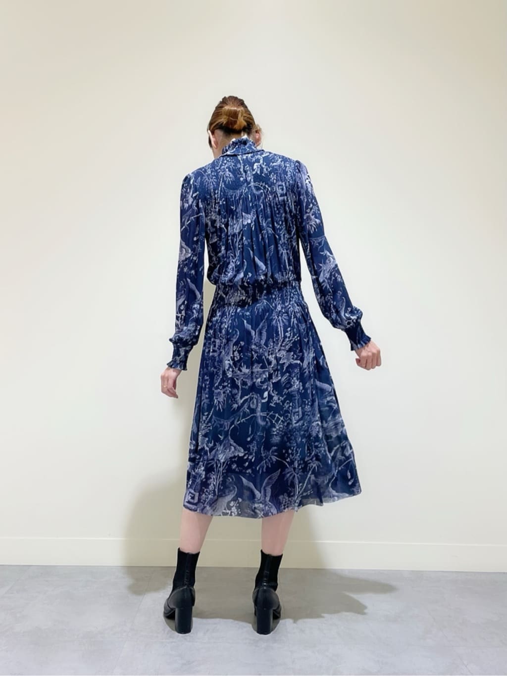 VIVIENNE TAM（ヴィヴィアンタム）公式オンラインストア