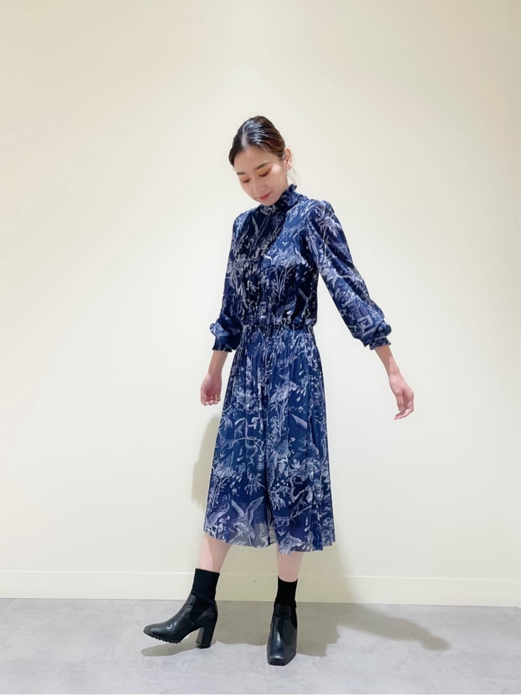 VIVIENNE TAM（ヴィヴィアンタム）公式オンラインストア