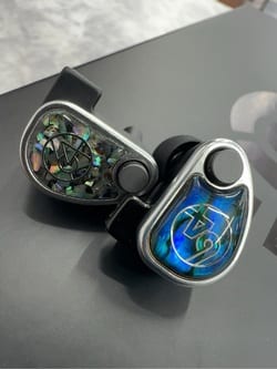 64 AUDIO Nio [64A-8434] 新品｜フジヤエービック