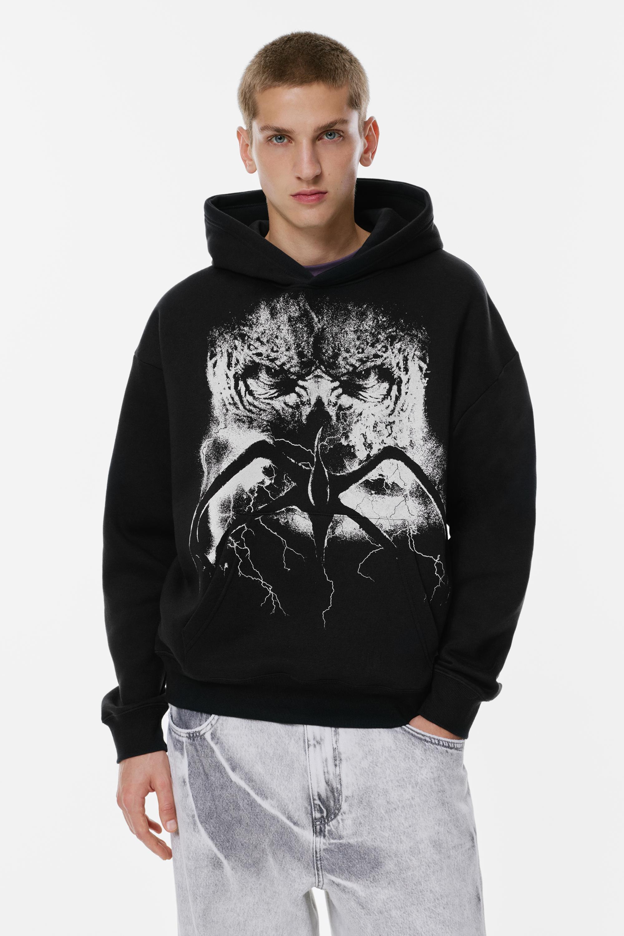 Black Stranger Things hoodie - Pull&Bear United States