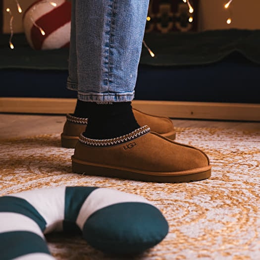UGG W Tasman Chestnut | Queens