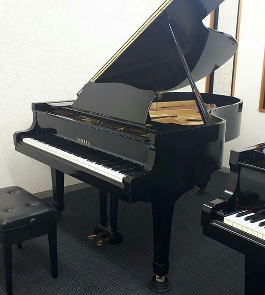 ヤマハ G5E 255 | Ebony & Ivory ピアノ専門店