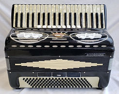 Excelsior Accordiana Model 320 | carnegie-accordion