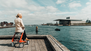 カーボン・ウルトラライト｜byACRE | バイエーカー｜歩行器｜介護用