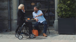 カーボン・ウルトラライト｜byACRE | バイエーカー｜歩行器｜介護用