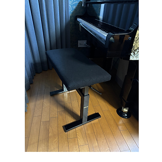 輸入ピアノ椅子 | ピアノ調律すぴあなーと