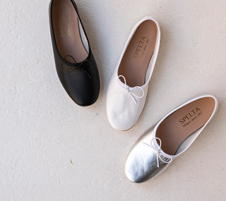 SPELTA | フラットシューズ | SIEBEN