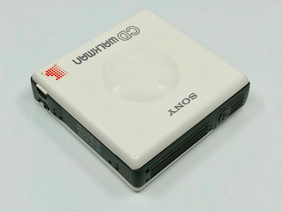 Sony CD Walkman D-82 8cm Portable CD Player