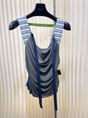 PAULA CANOVAS DEL VAS | THE FOUR-EYED SHOP