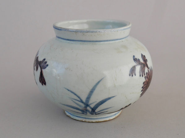 朝鮮美術 陶磁器 | 李朝白磁染付辰砂枝菊文丸壺 | gallery陽々youyou