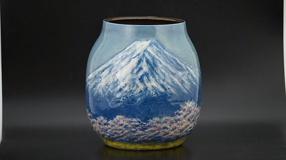 横石臥牛】現川焼の伝統 重要無形文化財 十三代横石臥牛作 刷毛目雪持