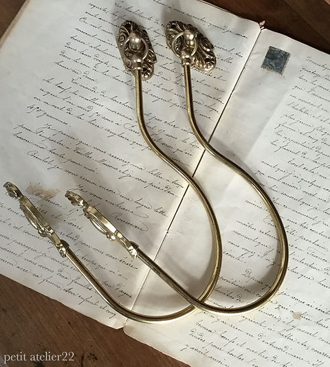 2本セット)フランス アンティーク 真鍮 カーテンホルダー カーテン