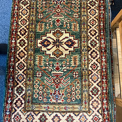 絨毯 | アフガンサフラン| シルクロードの愛情フルーツ| 神奈川神奈川