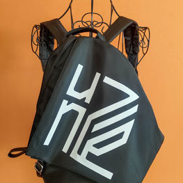 unZIP / 非コード人のアコード 東京限定Tシャツ | 降り積もる地層