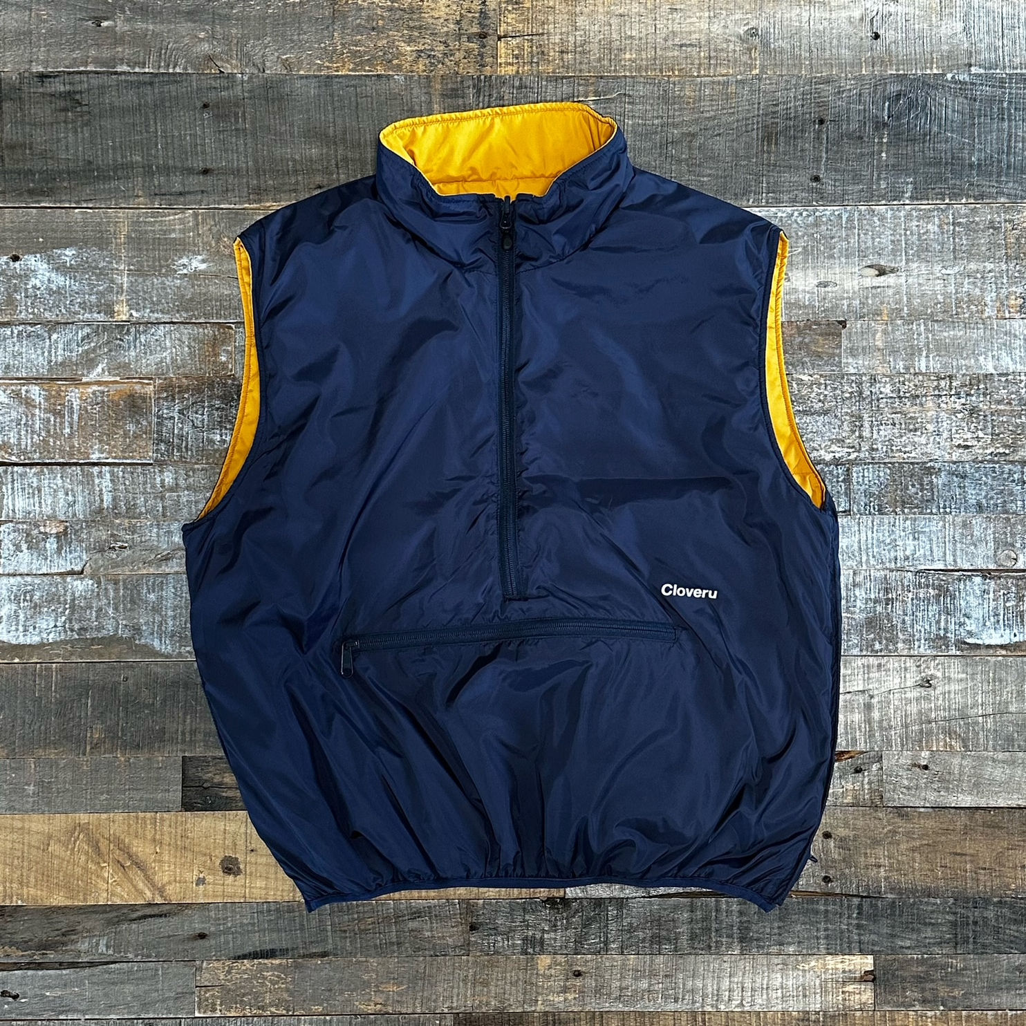 Cloveru® Urban Reversible Vest（Banana / Navy） | BIZARRE GREEN