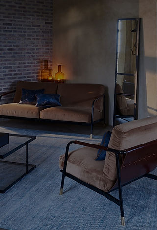 福岡・薬院からヨーロッパでも最上級のフランスのソファーブランド