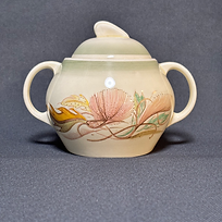 英国ティーカップ：スージークーパー、ミッドウインター、シェリーと