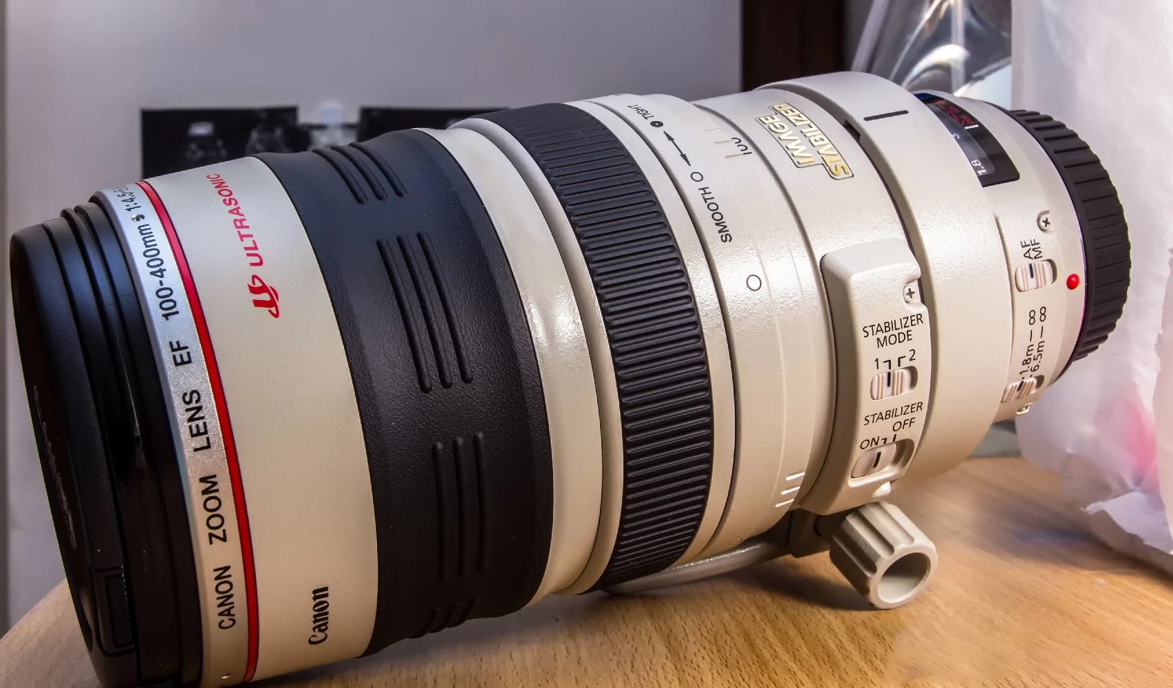 Canon EF 100-400mm f/4.5-5.6 L IS USM Lens | Camerapedia | Fandom