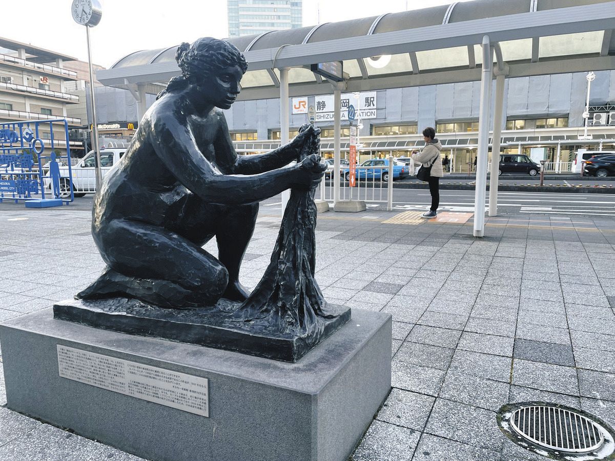 街角の「裸婦像」はヌード？アート？ 公共空間にあふれているのは日本