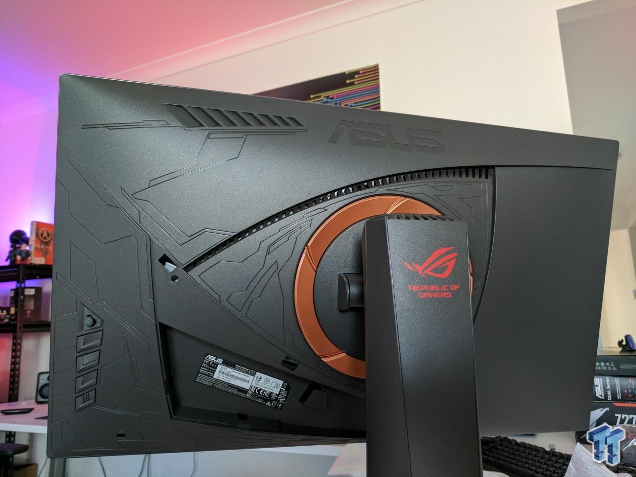 ASUS ROG SWIFT PG258Q: Crazy Fast Gaming @ 1080p 240Hz