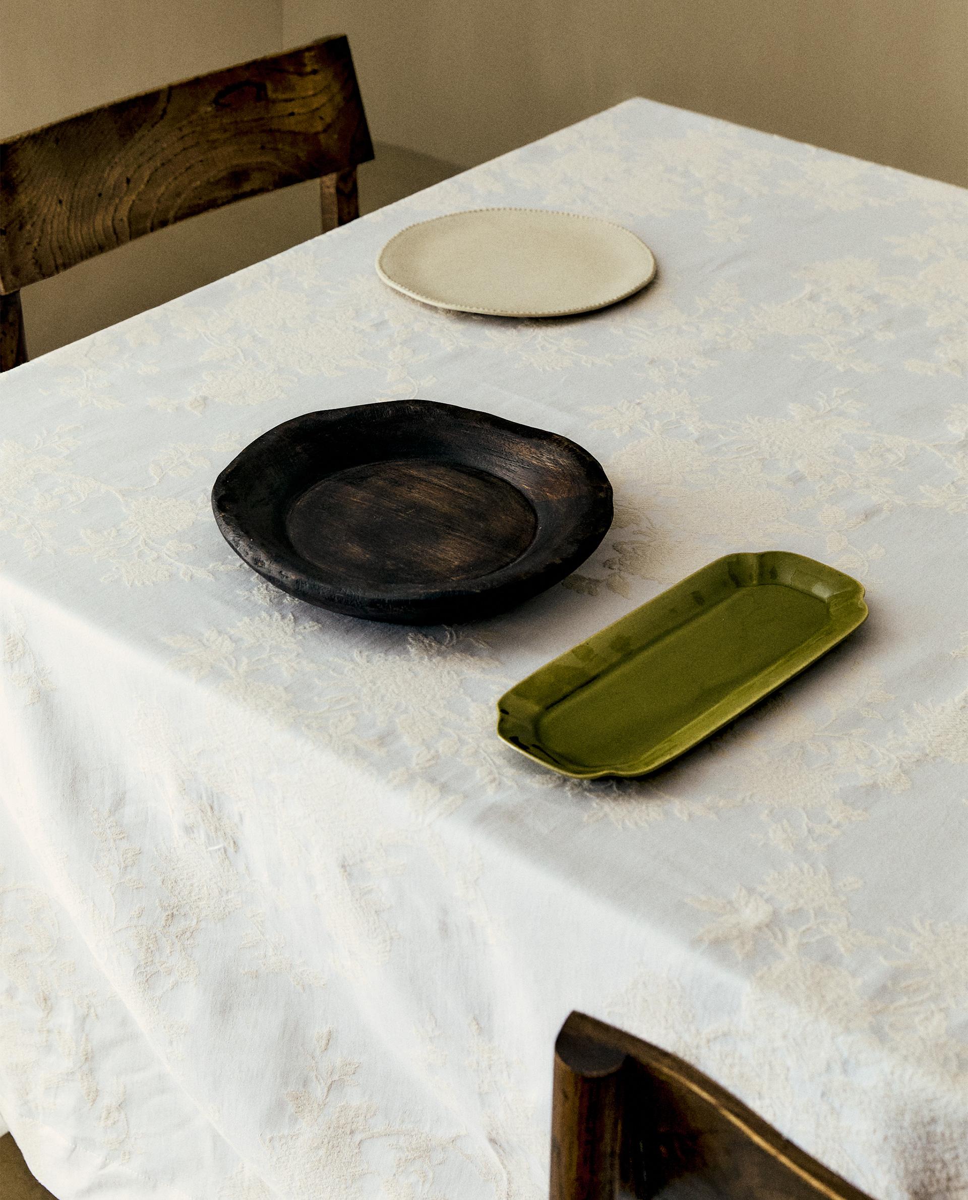 ジャカードコットンテーブルクロス | Zara Home 日本/Japan