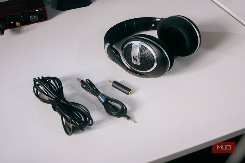 Sennheiser HD 599 SE Review: Killer Open-Back Headphones on a Budget